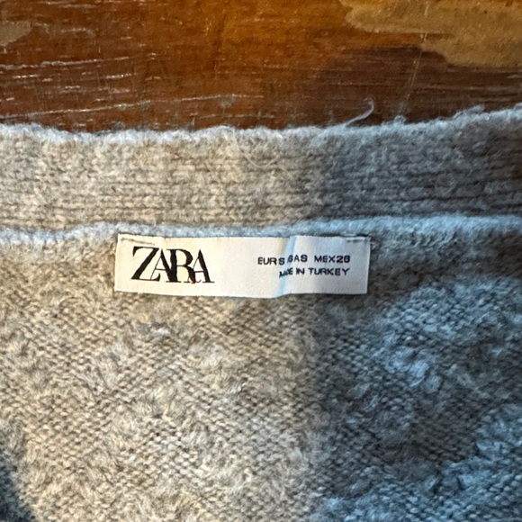 Zara Heather Gray Chevron Cardigan- small - Picture 2 of 4